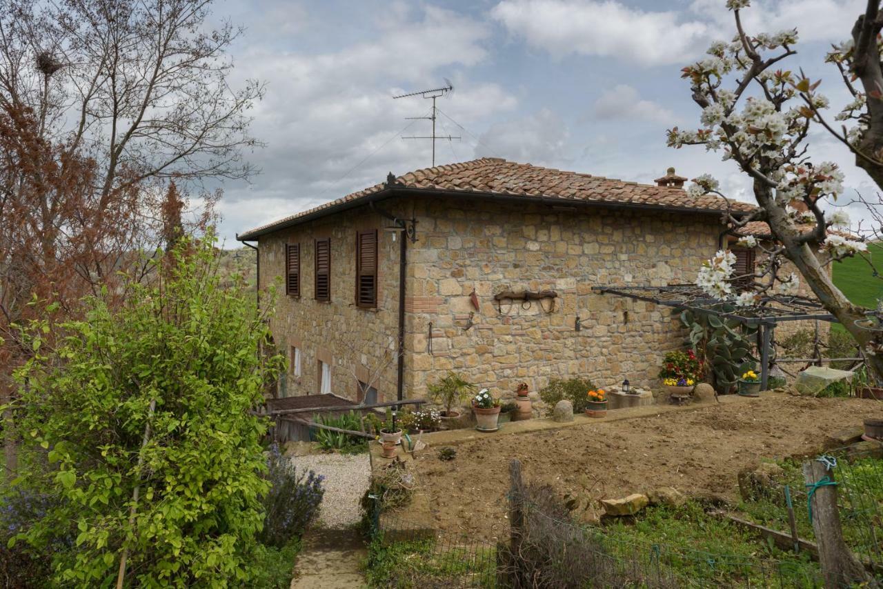 몬티키엘로 Agriturismo Campo Alla Piana 빌라 외부 사진